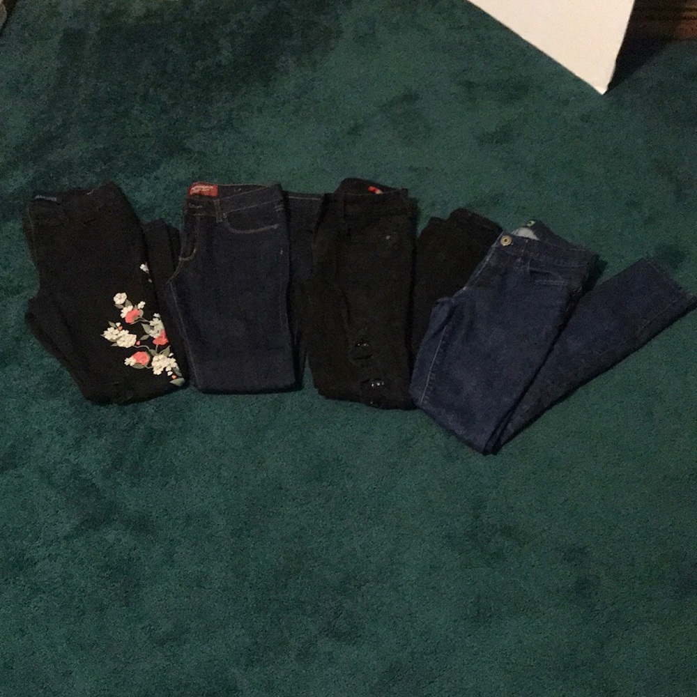 Jeans